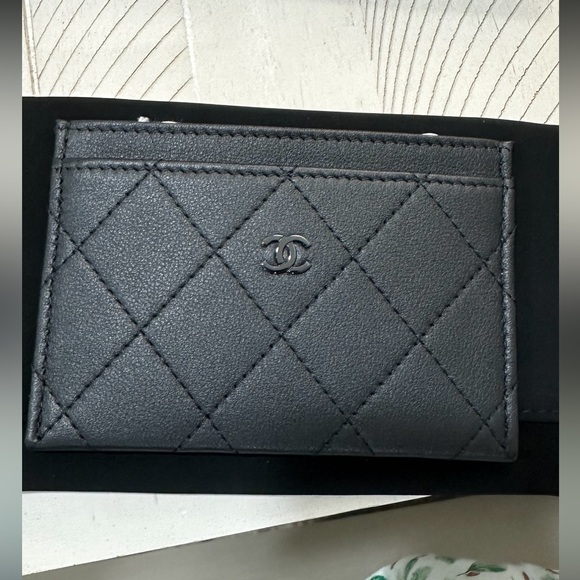 Chanel All Black Card Case - NWT - Picture 1 of 8